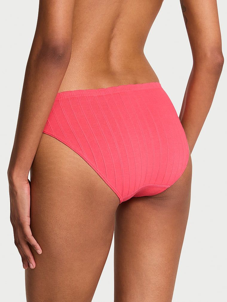 Chiloți din bumbac bikini cu coaste fără cusături. Produsul este roz și provine din colecția Seamless (Seamless Collection).