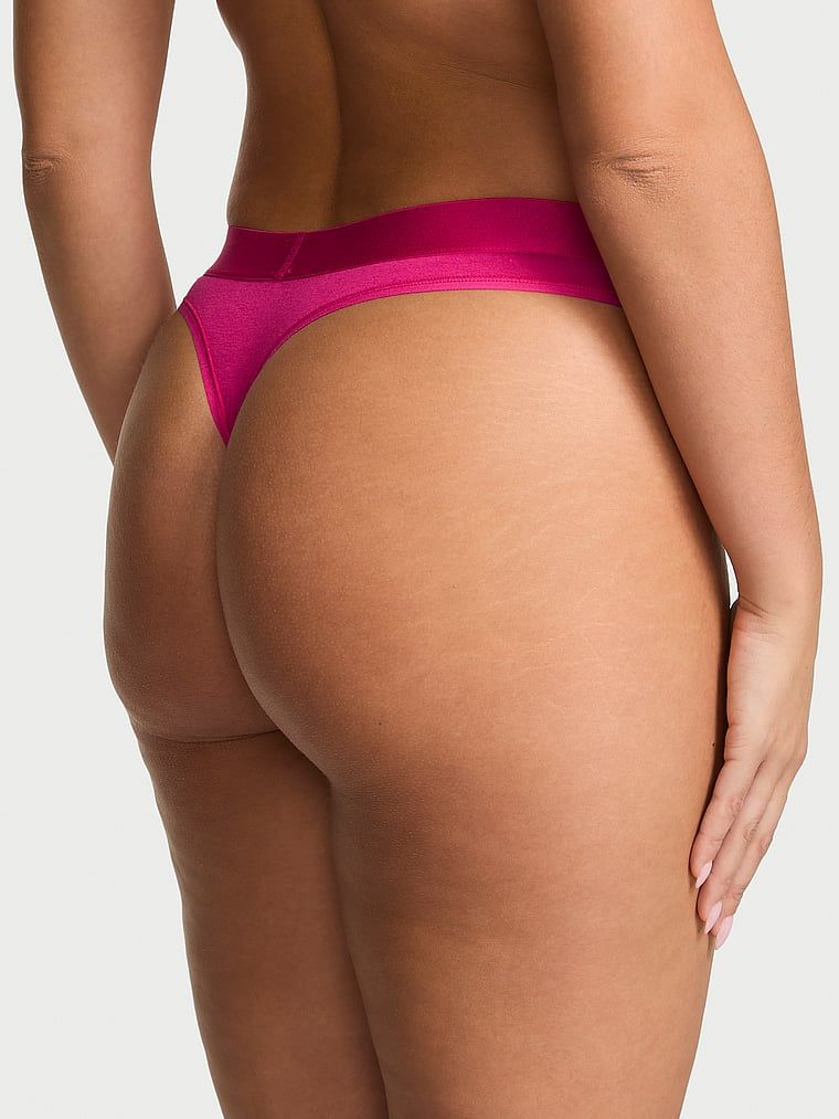 Tanga de bumbac cu logo-ul lucios Heart Shine Patch. Produsul este roz și provine din colecția Bumbac.