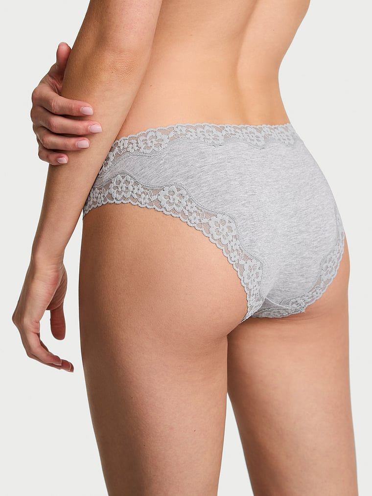 Chiloți din bumbac cu dantelă cu dantelă și baie de baie. Produsul este de culoare gri și provine din colecția Lace Trim.