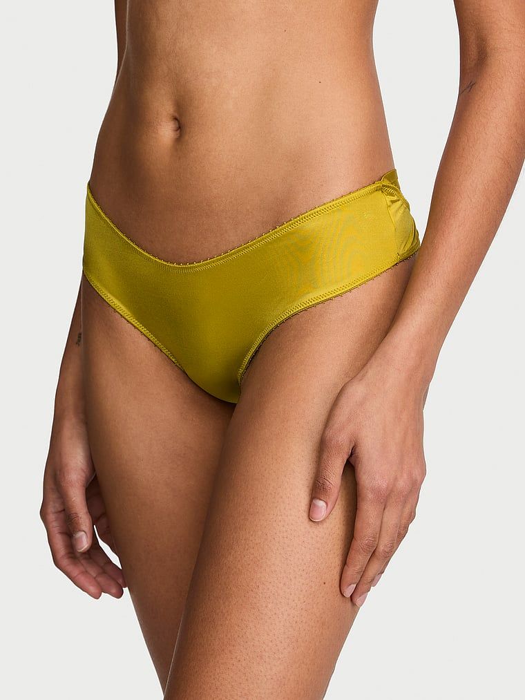 Chiloți cu centură pe spatele Ring Hardware Cheeky. Produsul este de culoare verde și provine din colecția Very Sexy.