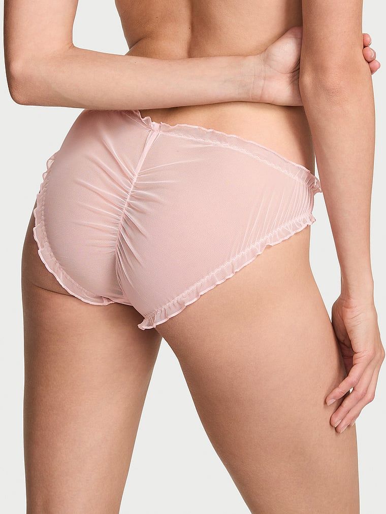 Chiloți de bikini din plasă cu volane. Produsul este roz și provine din colecția Dream Angels.