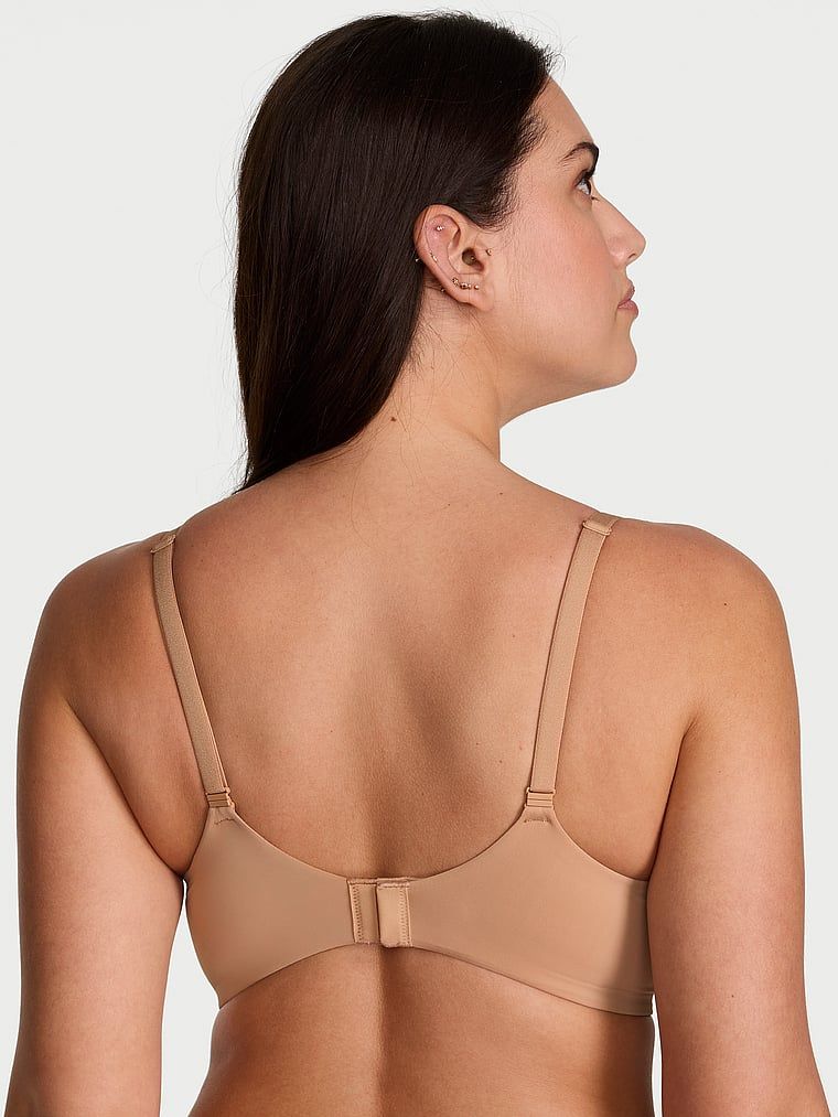 Sutien push-up Perfect Shape Smooth. Produsul este de culoare bej și provine din colecția de tricouri.