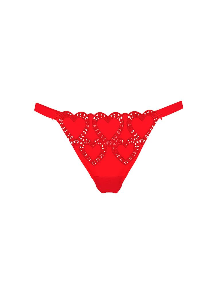 Tanga cu bătăi de inimă. Produsul este modelat și provine din colecția Dream Angels.