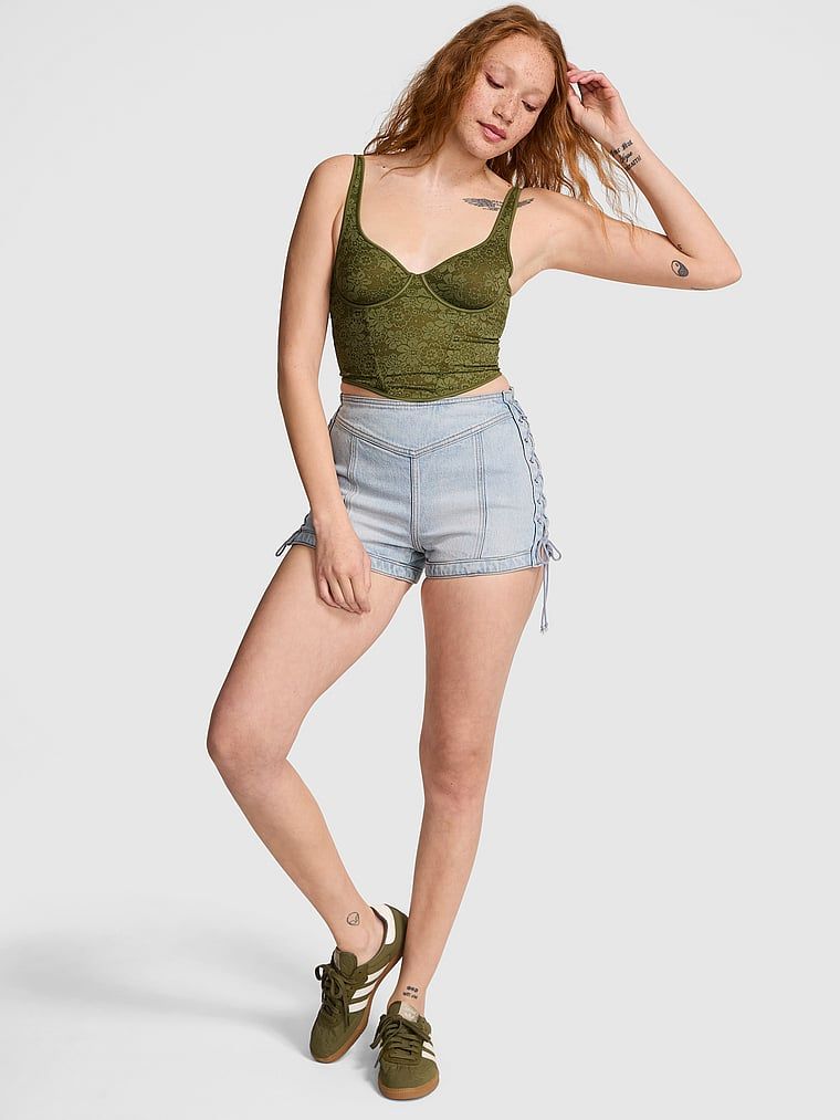 Top cu corset din dantelă Wink