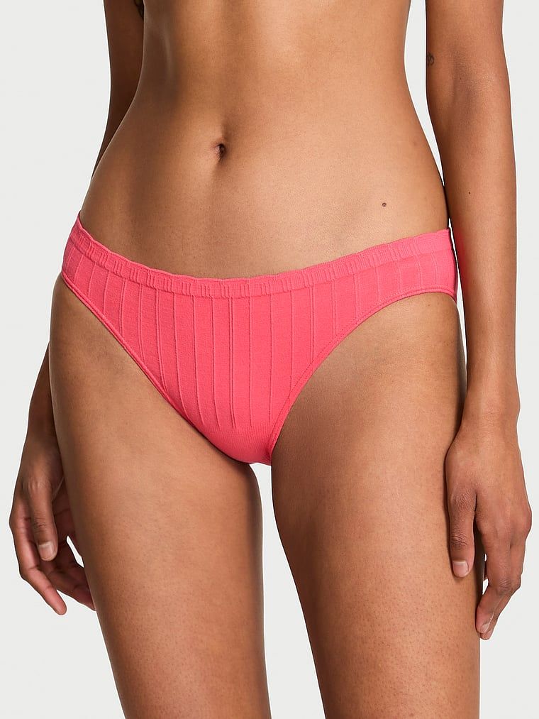 Chiloți din bumbac bikini cu coaste fără cusături. Produsul este roz și provine din colecția Seamless (Seamless Collection).